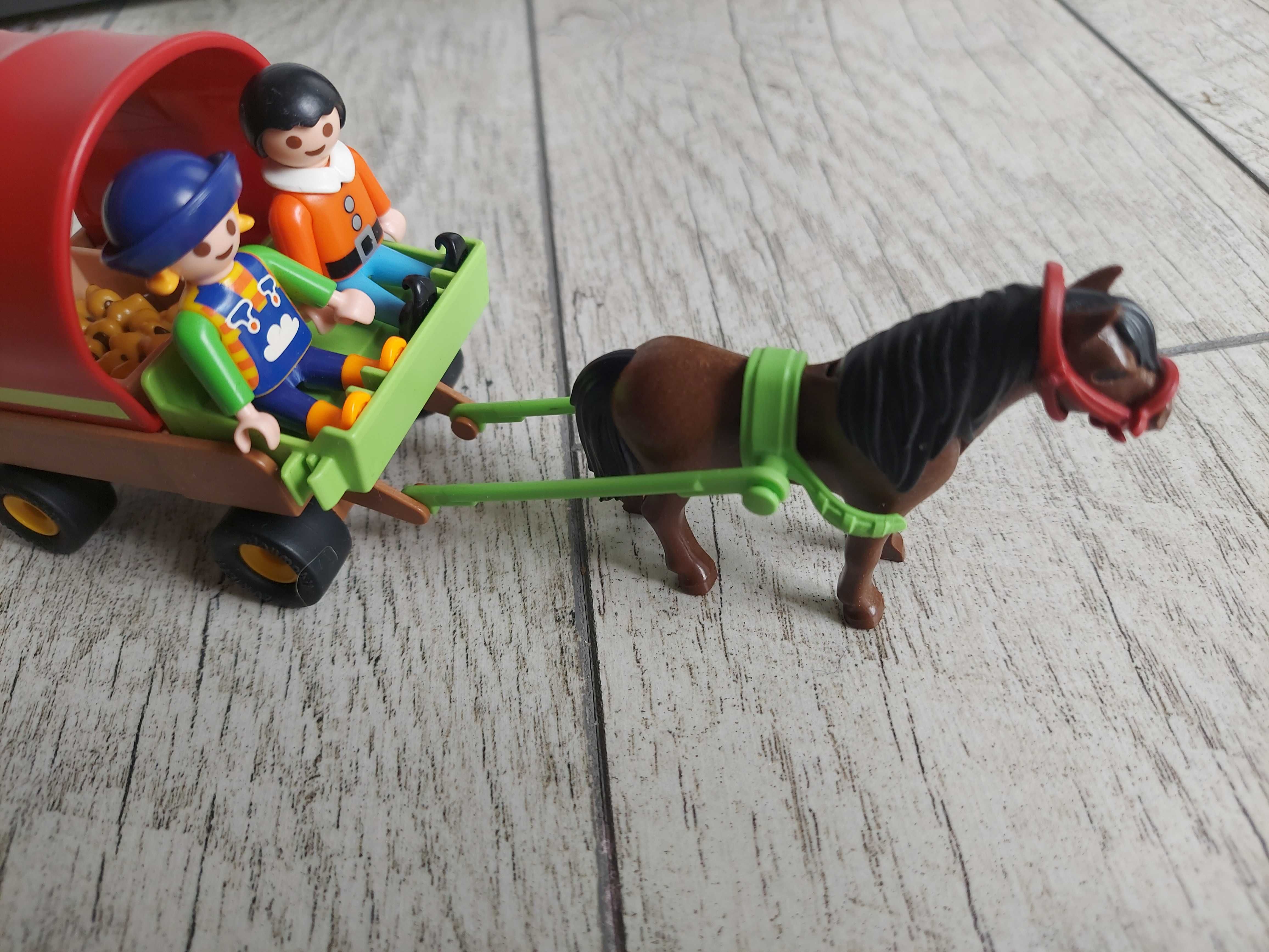 Playmobil 5228 bryczka kucyk koń  powóz dzieci ludziki zaprzęg