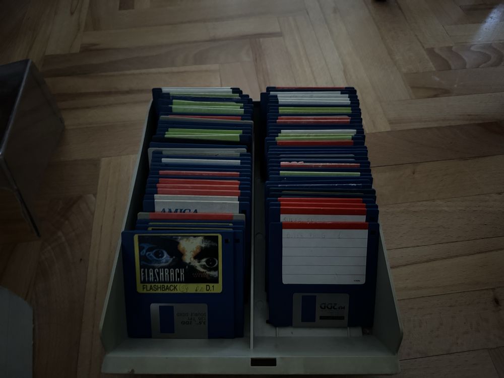Amiga 600 sprawna plus zestaw gier