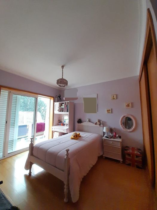 Quarto criança em pinho natural