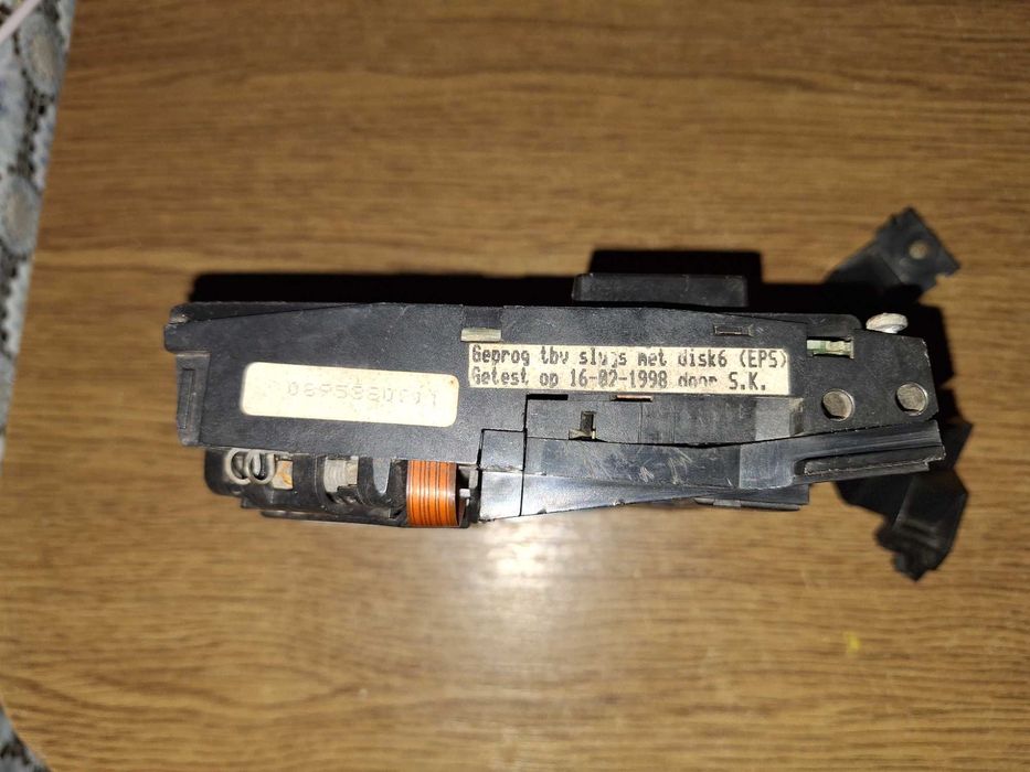 Монетоприемники под восстановление или на запчасти