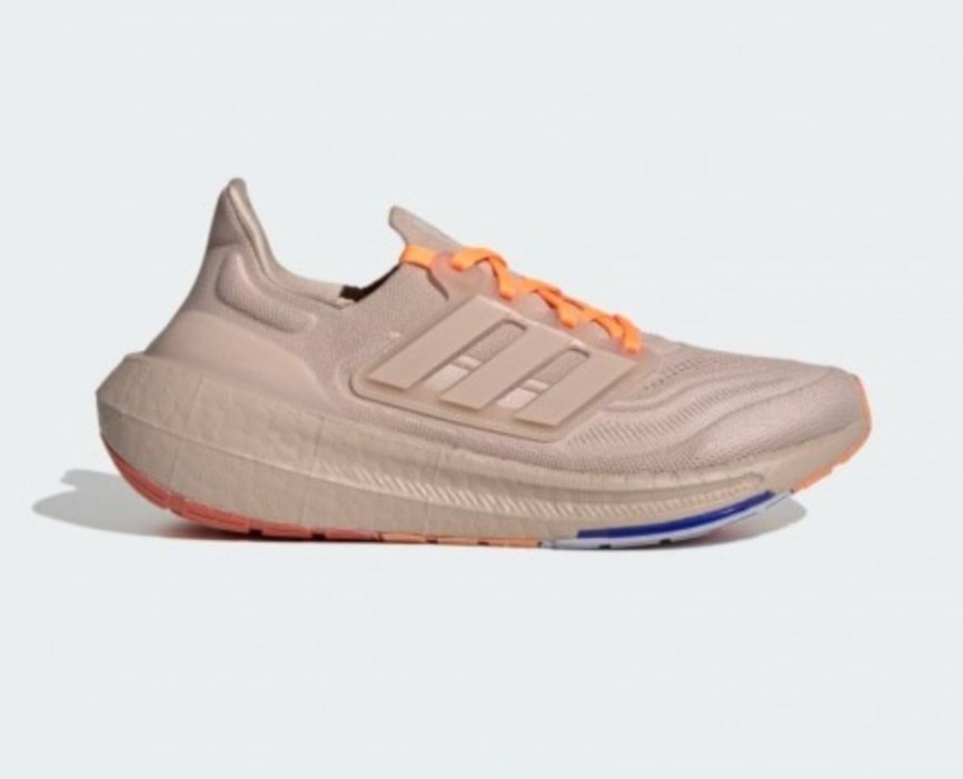 Оригинал! Кроссовки Adidas ultraboost light, 42,5