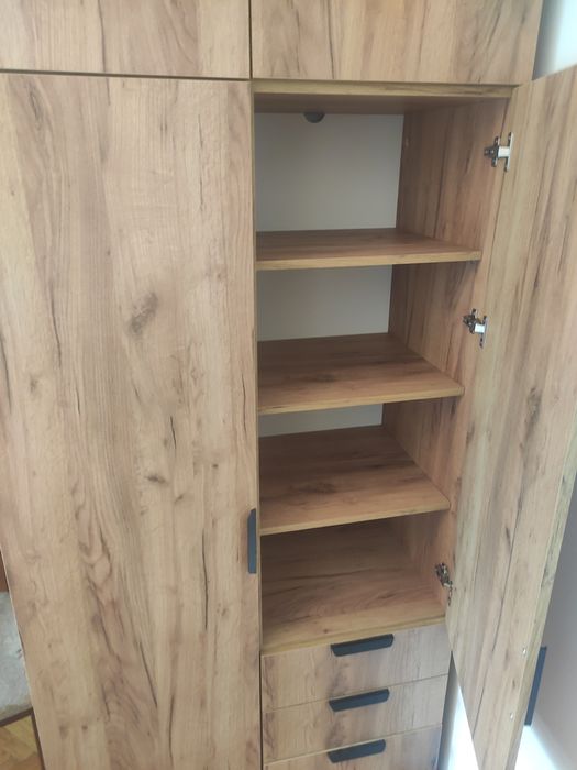 Szafa JENSLEV + nadstawka. Jak nowe