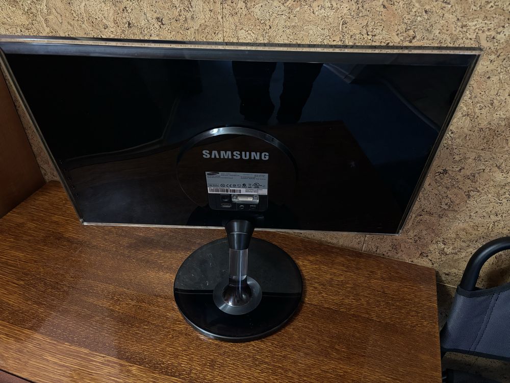 монітор  23”Samsung SyncMaster PX2370