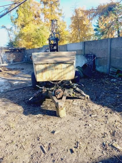 Ładowacz do obornika i oś do przyczepy