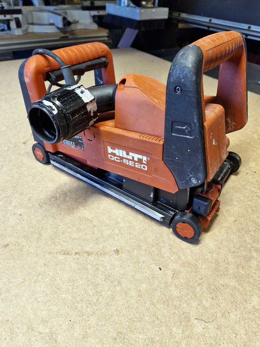 Sprzedam bruzdownicę Hilti DC SE20 – używana, w dobrym stanie