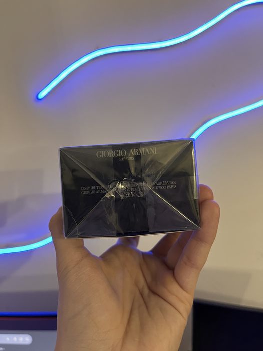 Perfum Armani Stronger with You Absolutley