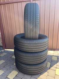 Шини Michelin 215 60 R17