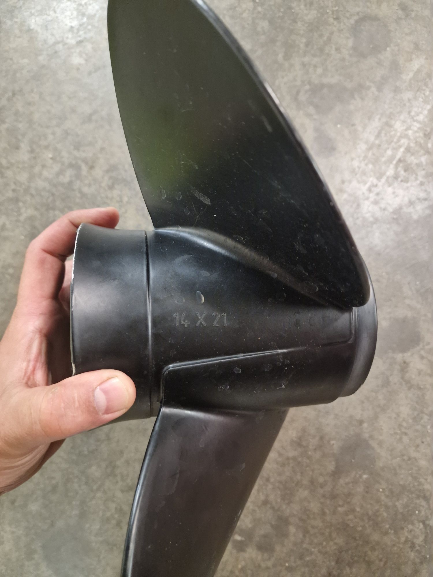 Śruba napędowa 14x21 Mercury Mercruiser Yamaha i inne