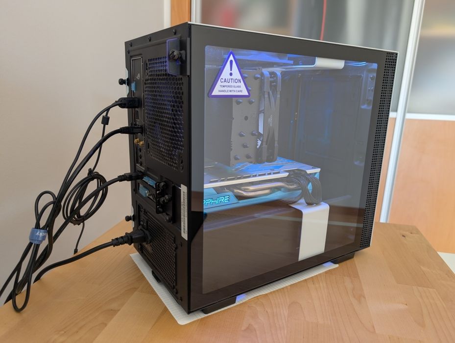 PC Gaming Ryzen 5 3600 / 16GB RAM / 1TB NVMe / RX 590 / NZXT 210i