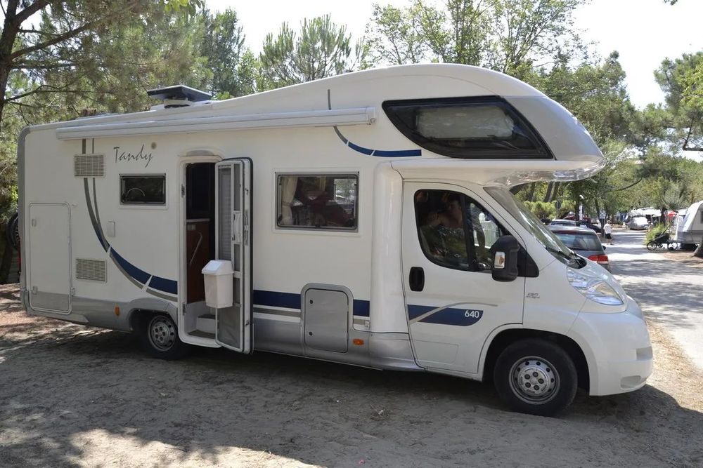 Fiat Ducato McLouis Tandy 640  Przebogato wyposażony. 2xklima. 280L wody. Panele. Agregat prądotwórzy