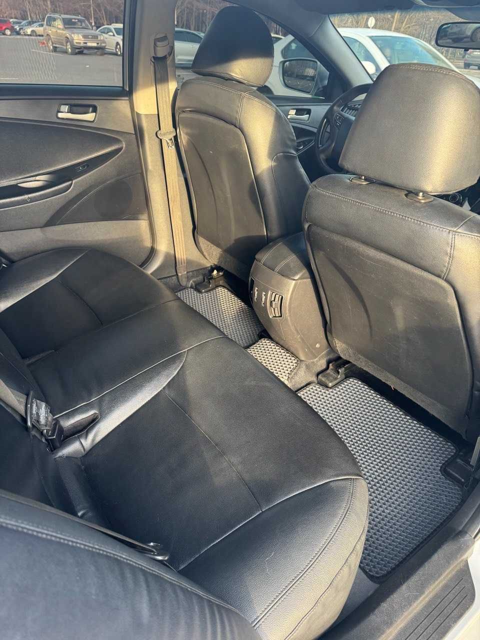 Аренда авто / Оренда Hyundai Sonata авто преміум. Одеса