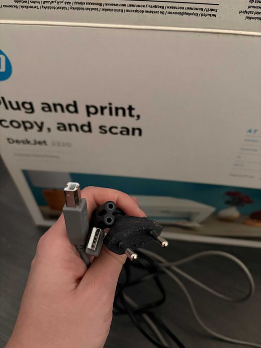Принтер HP DeskJet 2320 з коробкою — робочий
