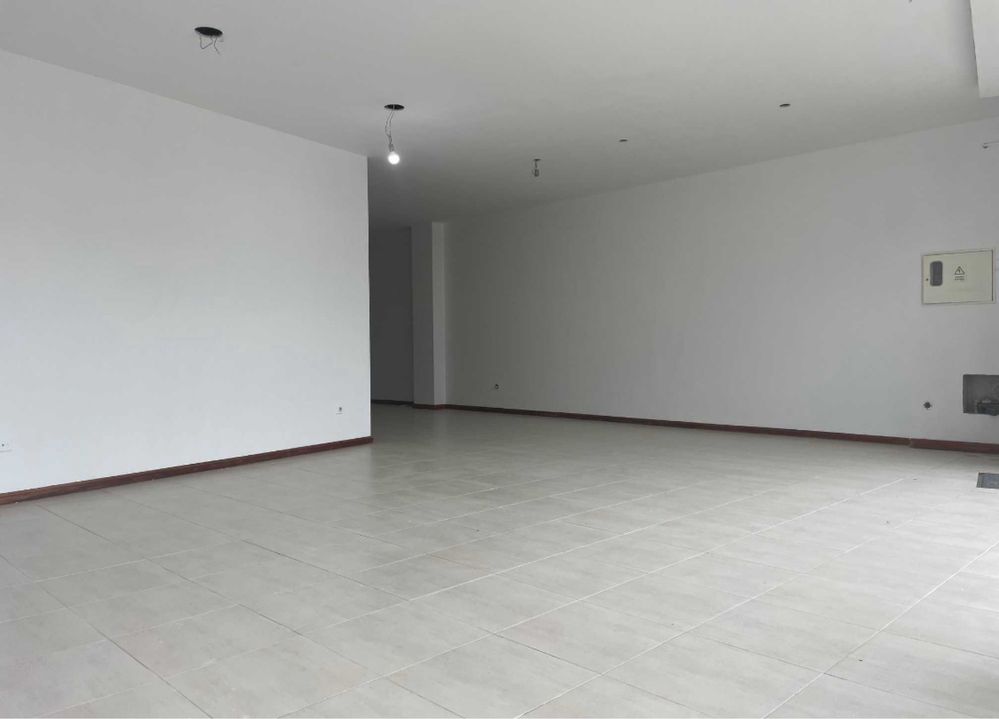 200m2 para Restauração, Comércio ou Serviços