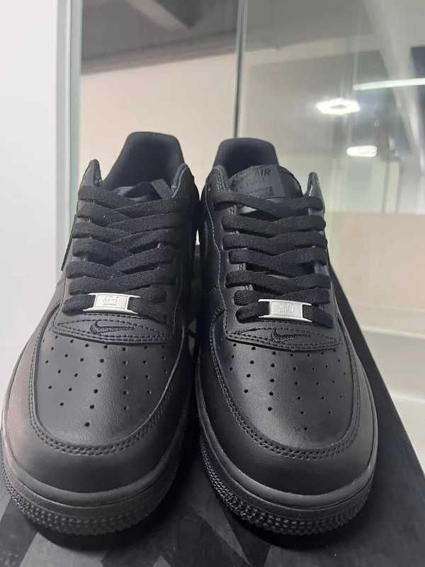 Nike Air Force 1 Low Supreme Black 38-45