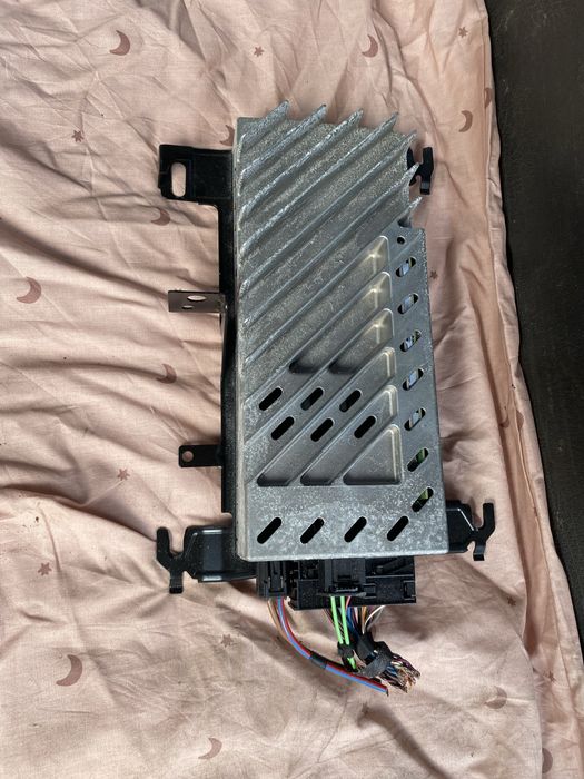 Wzmacniacz harman kardon logic 7 bmw f30 f31