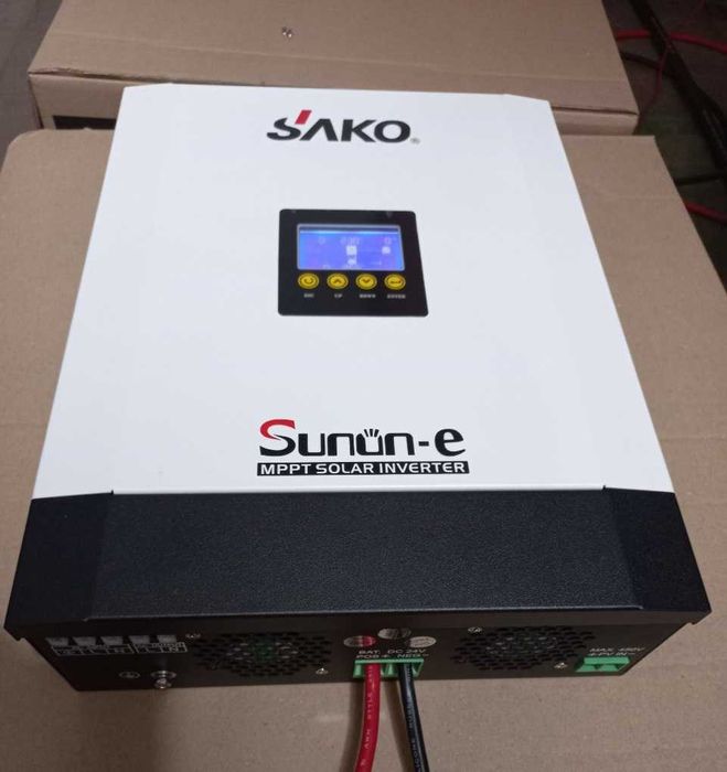 Гібридний інвертор SAKO 3000VA/2400W, 24V, струм заряду 0-80A, MPPT