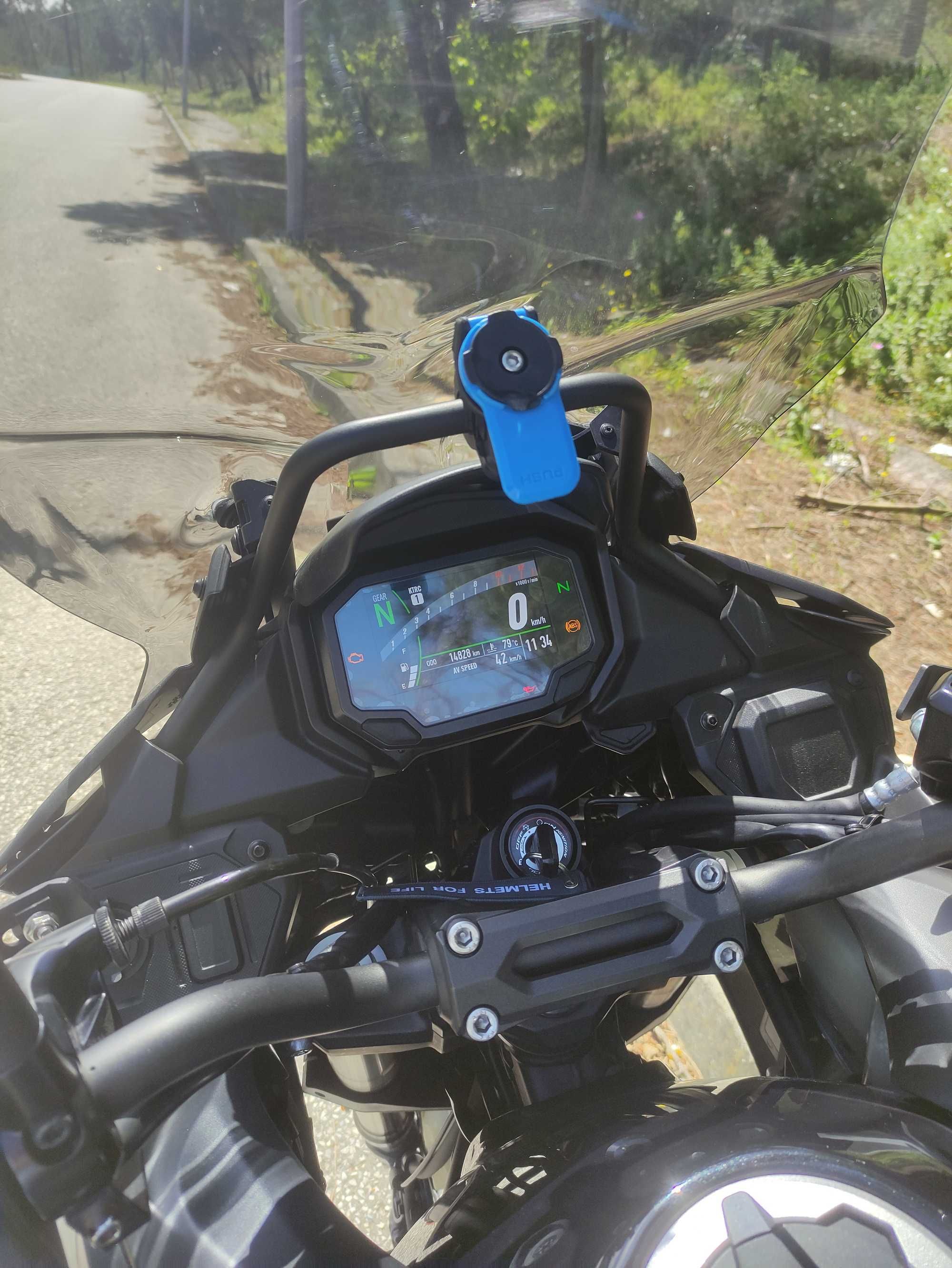 Kawasaki Versys com garantia