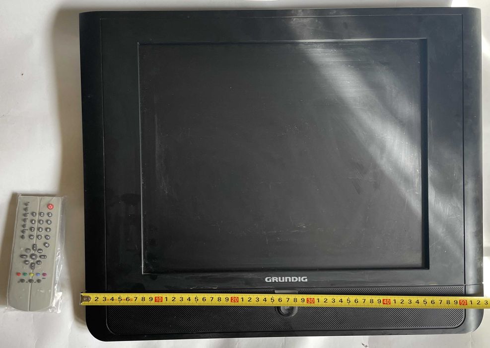 Телевізор телевизор 19" (48 см) Grundig made in Europe T2