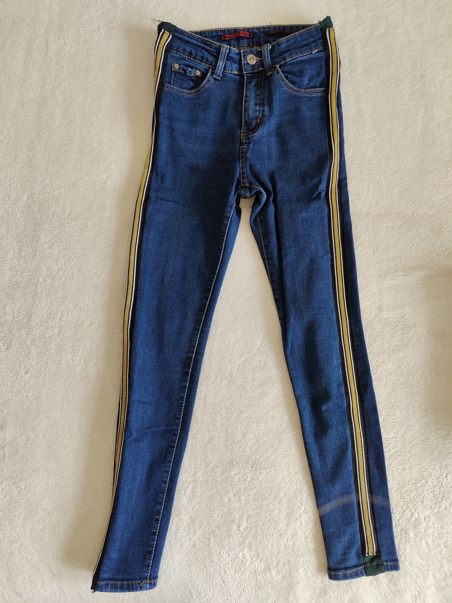 Spodnie jeansowe jeansy version jeans rozmiar 26 XS S