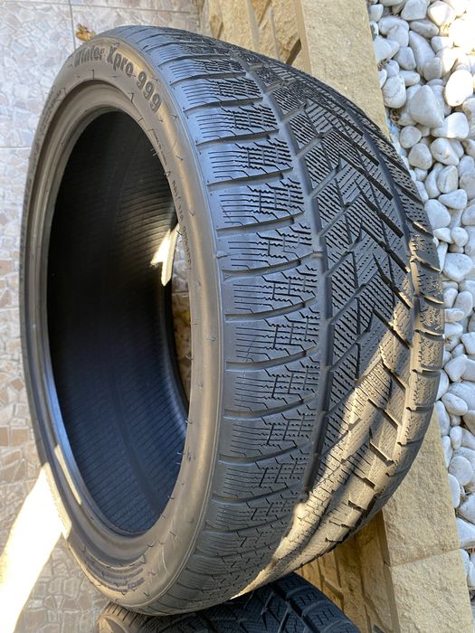 Шини Резина 275/35/20 + 245/40/20 R20 ROADMARCH Разноширокая