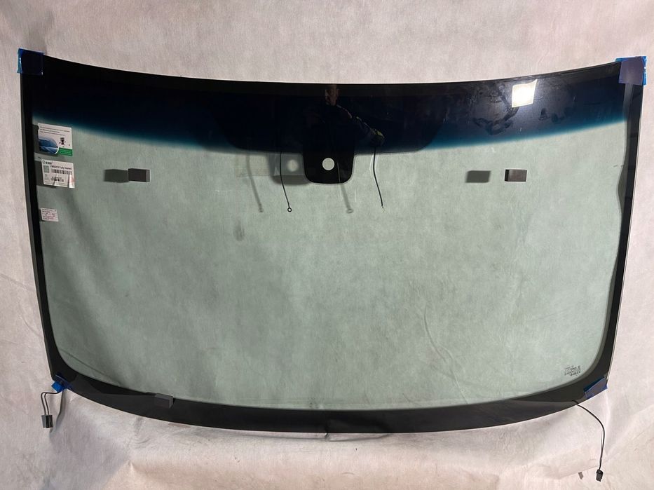 szyba przednia mercedes sprinter w907 / w910 cała grzana sensor po 2018-