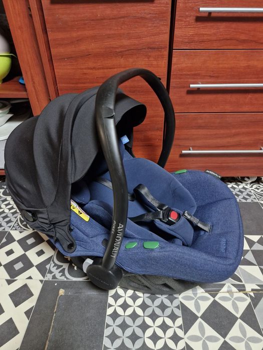 Fotelik samochodowy w bardzo dobrym stanie z izofiksem