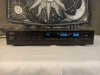 Tuner radiowy NIKKO T-600