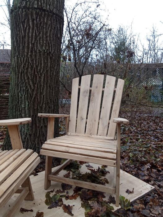 Стілець дубовий садовий