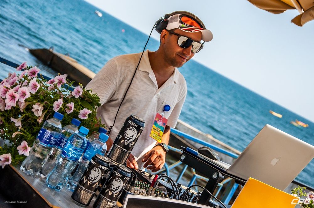 Аренда, оренда, прокат звук, свет, світло, знижки DJ | Диджей Харьков