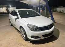 Opel Astra GTC 1,7