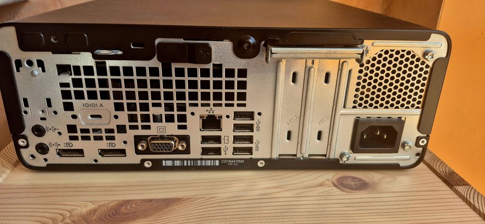 Komputer HP ProDesk 600 G5 SFF 16GB  256GB Intel I5-9500 3GHz W11 pro
