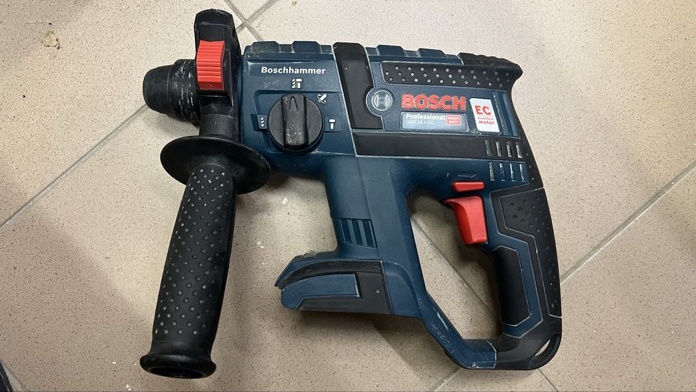 Wiertarka udarowa bosch gbh 18v-ec