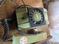 Stary telefon stacjonarny prl