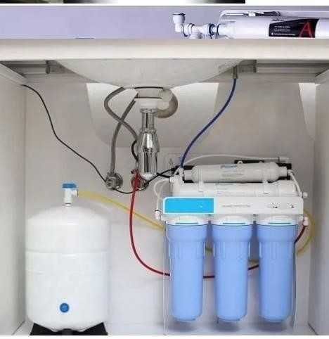 Замена фильтров воды, монтаж системы обратный осмос