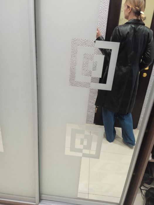 Шкіряний натуральний тренч, плащ чорний Escada Турція