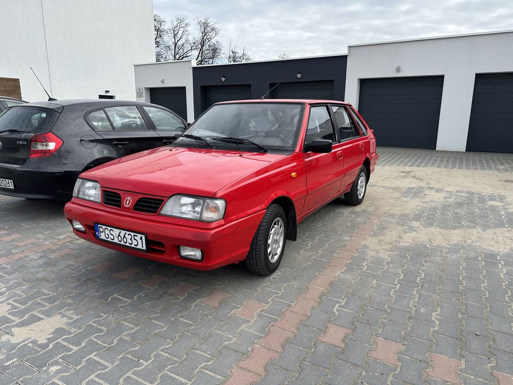 Polonez caro plus