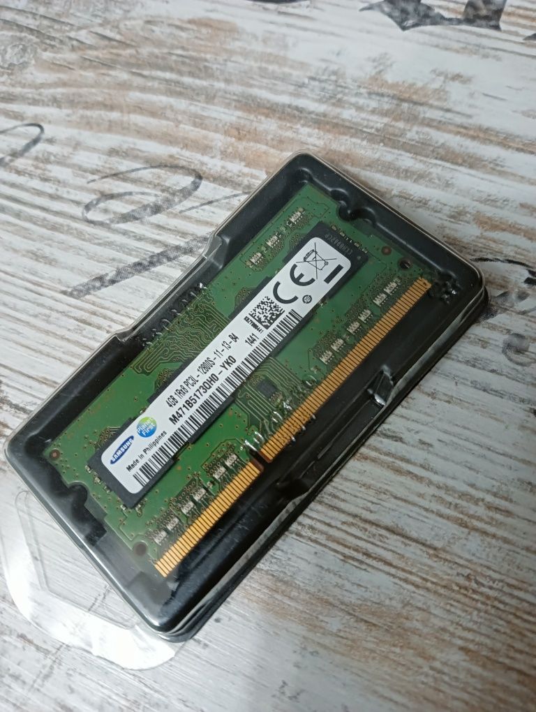 Оперативная память для ноутбука  Samsung 4gb SO-DIMM DDR3L 1600MHz 1,3