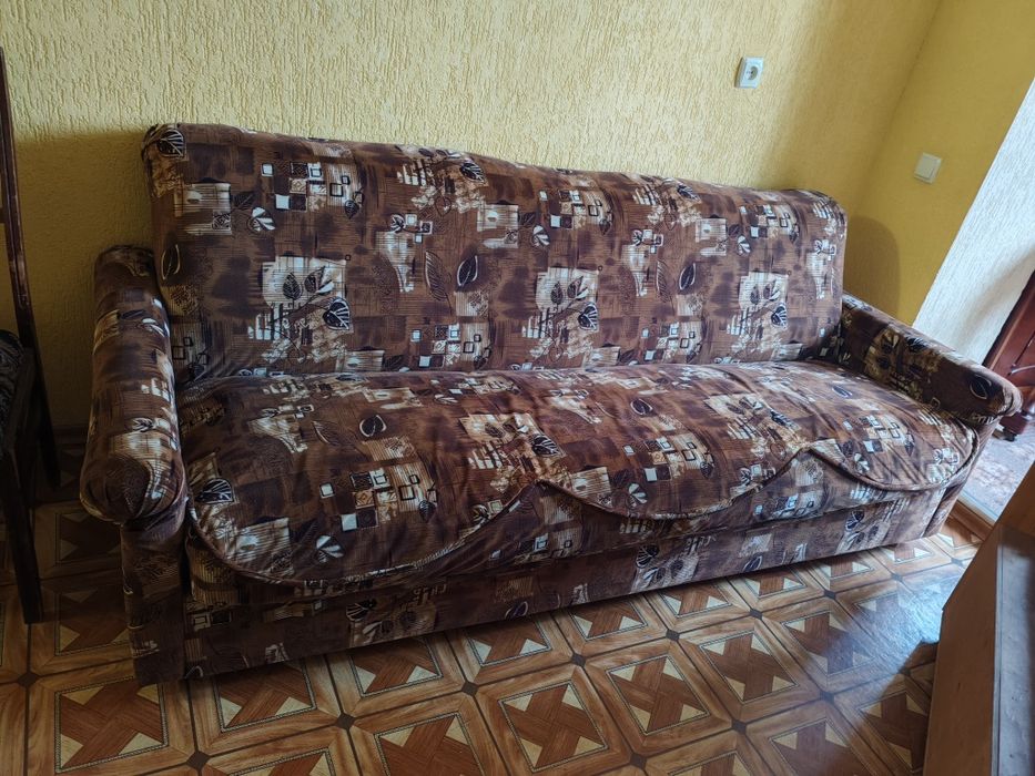 Диван, коричневый, раскладной