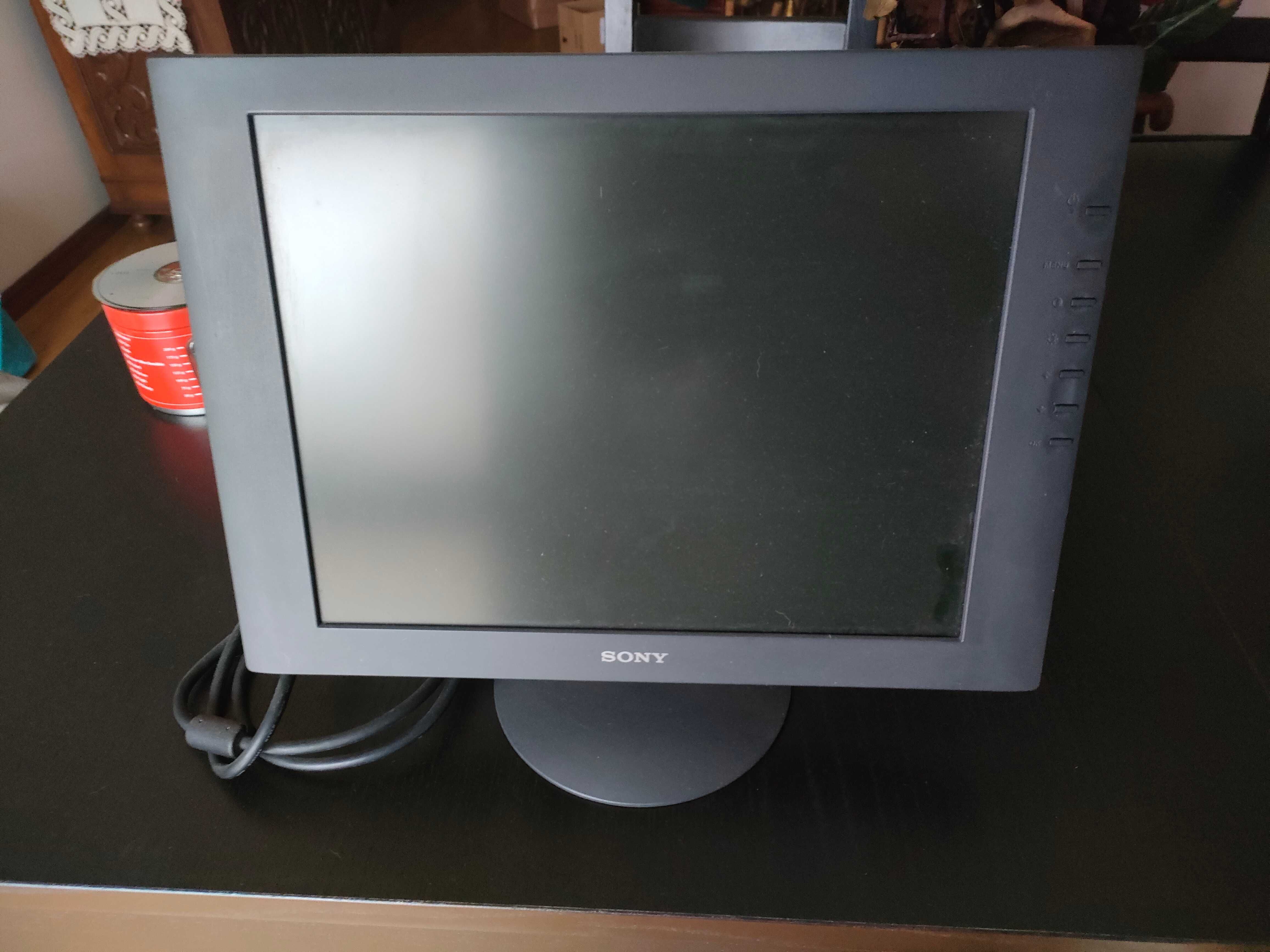 Monitor Sony em bom estado