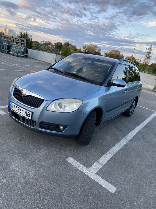 Продам шкоду фабія