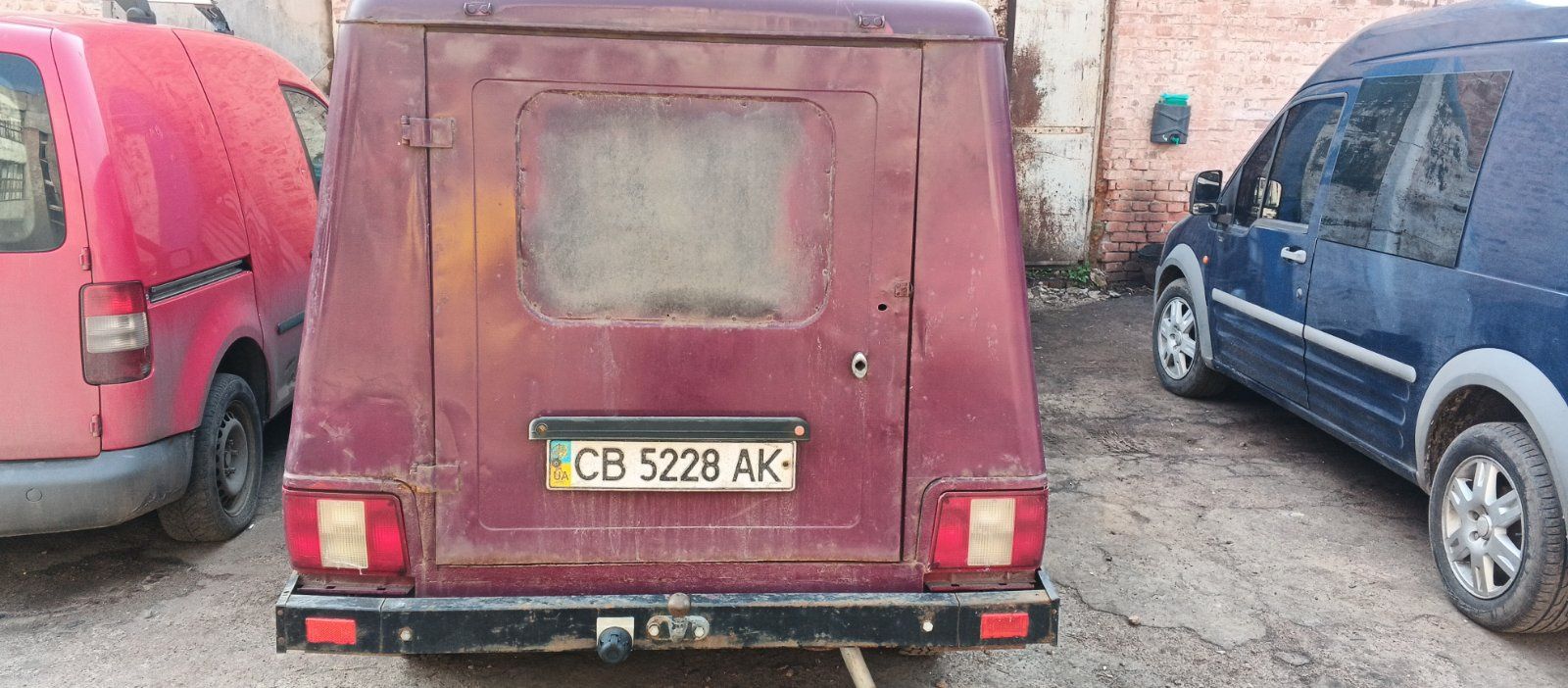 Автомобіль ИЖ 2717
