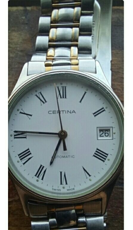 продам часы  швейцарские оригинал Certina automatic