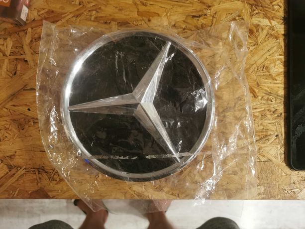 emblemat Mercedes  a klasa
