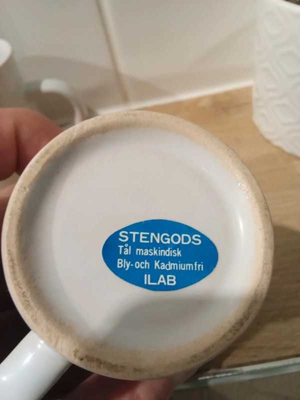 Stare ala filiżanki do espresso.