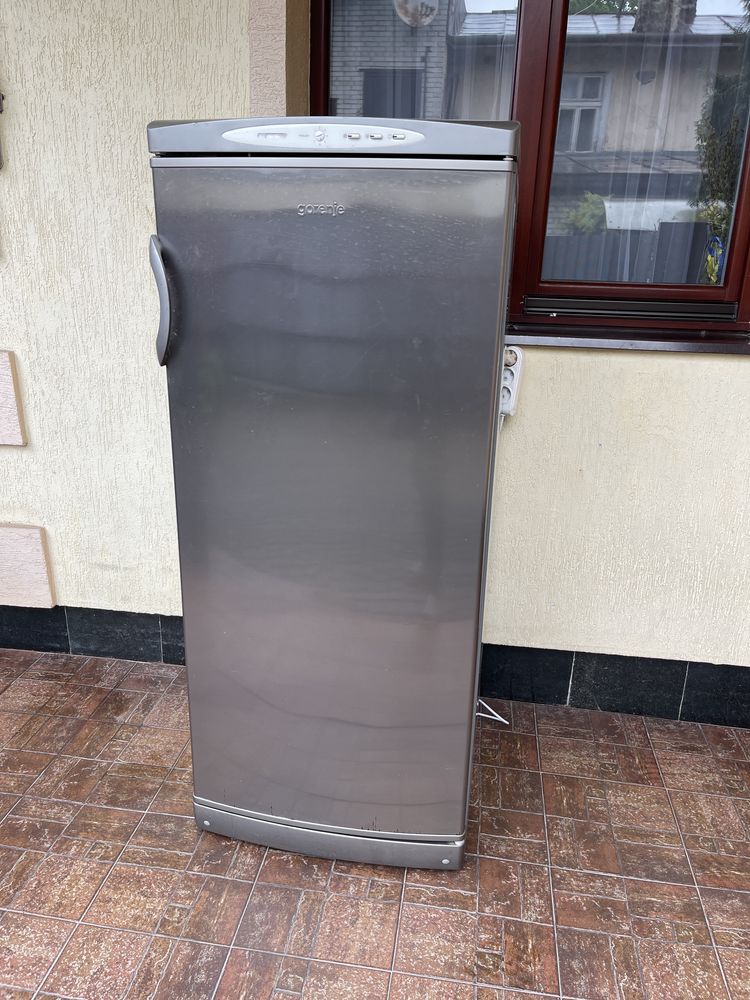 морозильна камера морозилка сіра gorenje