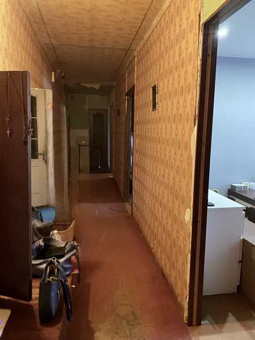 Продам квартиру на жм Парус