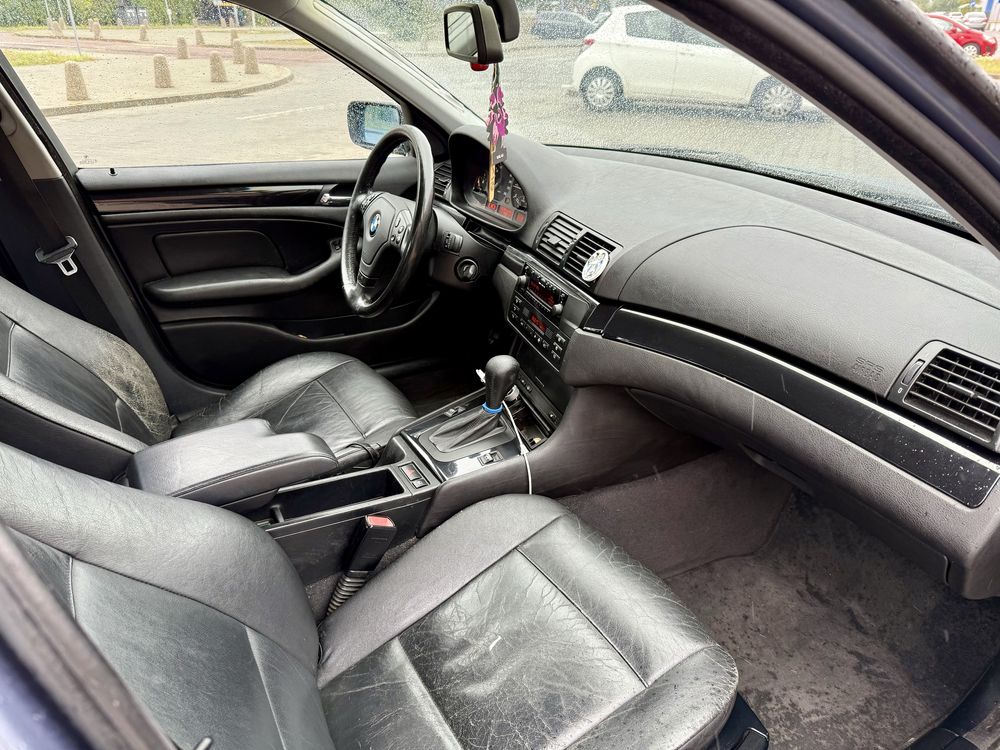 BMW E46 318i 118HP Automat Bardzo Ladna * Alusy * Klima * Skora *