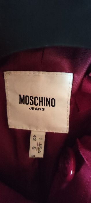 Sprzedam piękny płaszczyk firmy Moschino