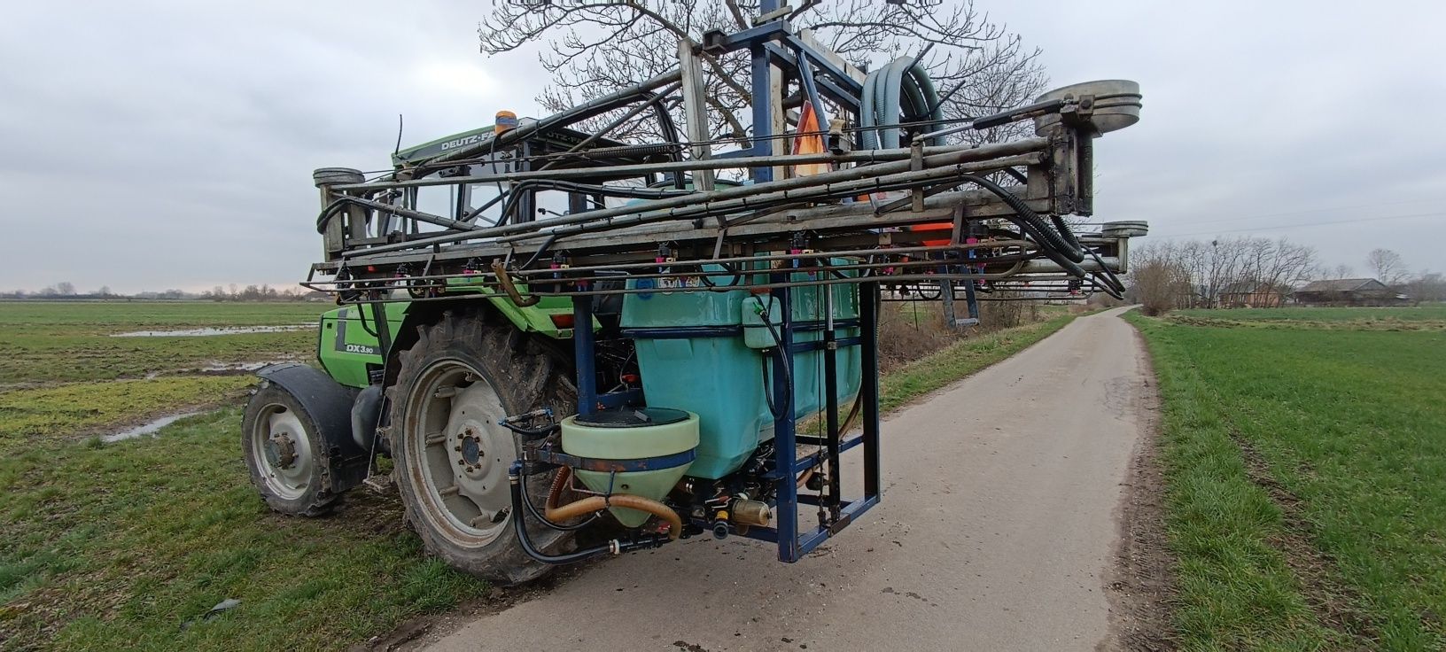 Opryskiwacz 900 litrów 21 metrów sieger lemken hardi