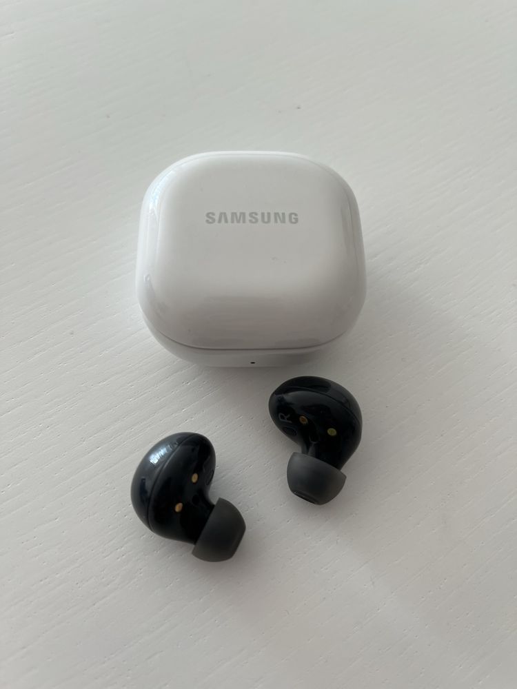 Samsung Buds 2 preto